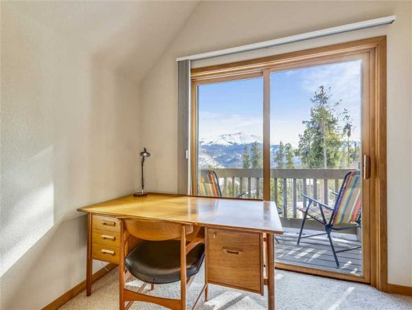 Ski-in Ski-Out Five-Bedroom Rental Home in Breckenridge