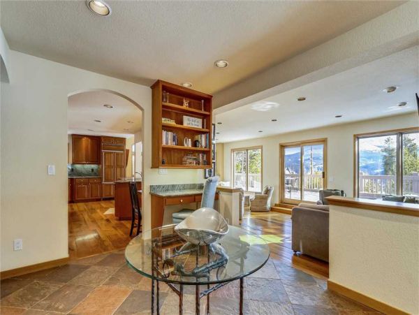 Ski-in Ski-Out Five-Bedroom Rental Home in Breckenridge