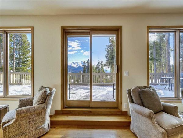 Ski-in Ski-Out Five-Bedroom Rental Home in Breckenridge