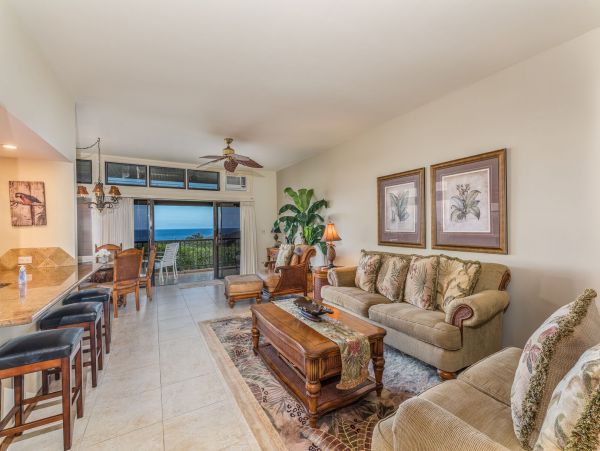 Two Bedroom Kapalua Condo with Beautiful Ocean Views