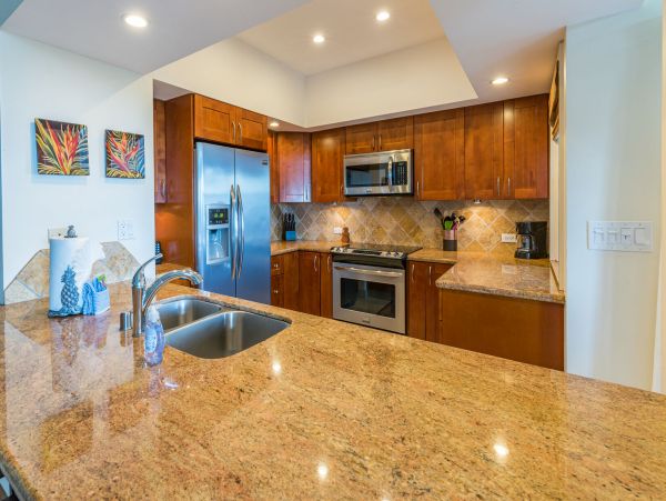 Two Bedroom Kapalua Condo with Beautiful Ocean Views