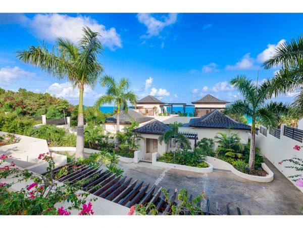 Anguilla Home 985037