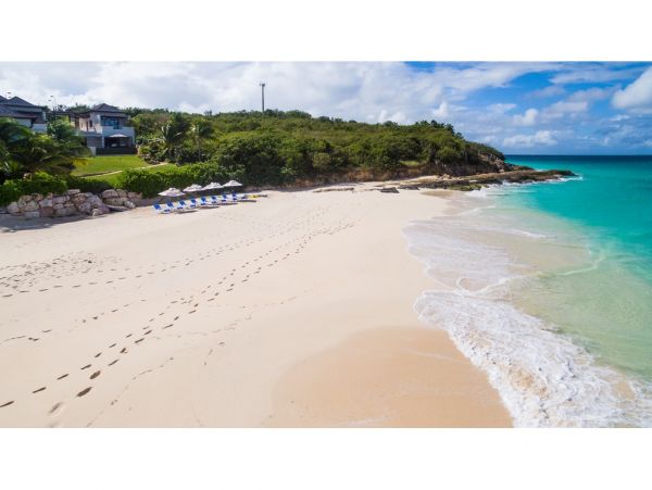 Anguilla Home 985037
