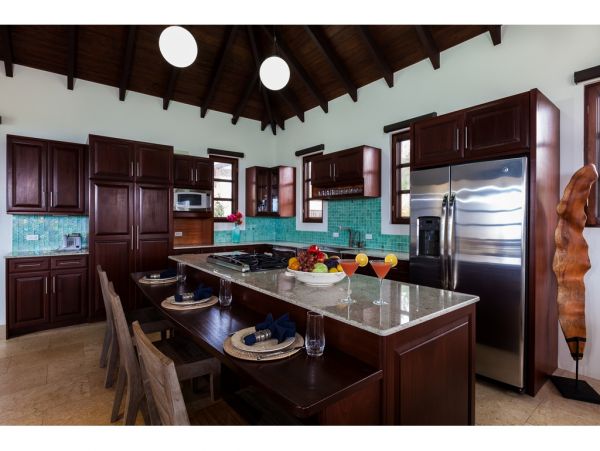 Anguilla Home 985037
