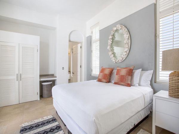 Anguilla Home 985039