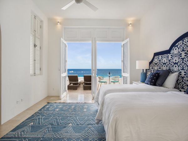 Anguilla Home 985039