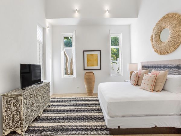 Anguilla Home 985042