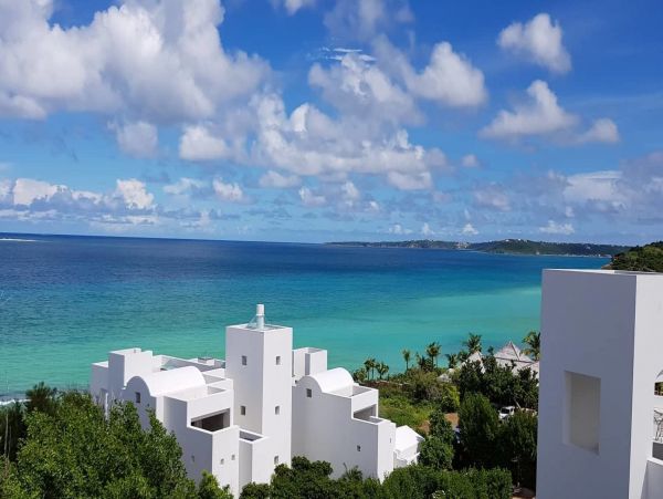 Anguilla Home 985042
