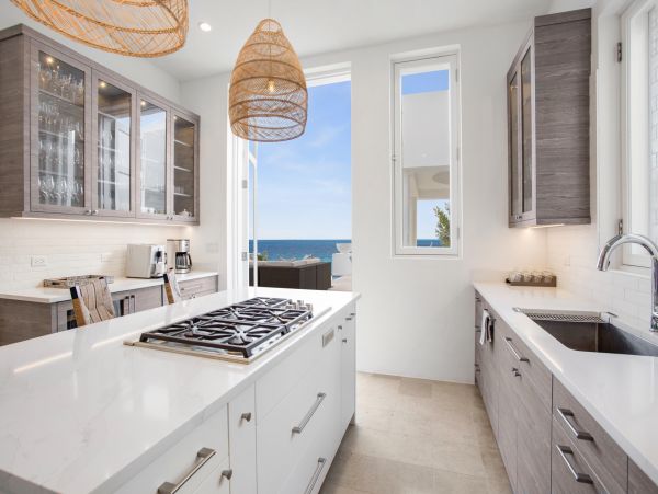 Anguilla Home 985042