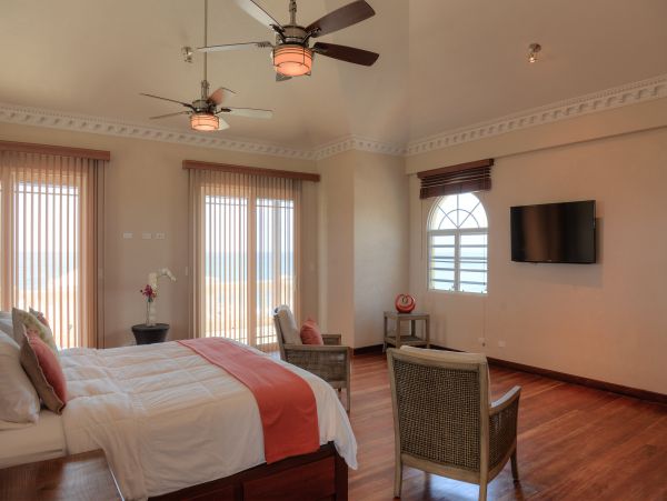 Anguilla Home 985044