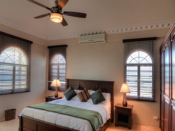 Anguilla Home 985044