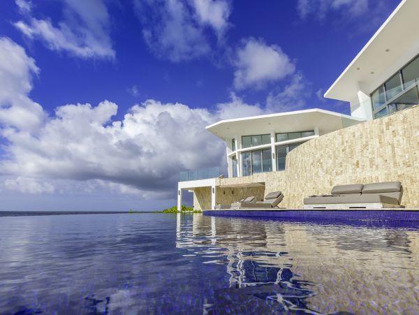 Anguilla Home 985048