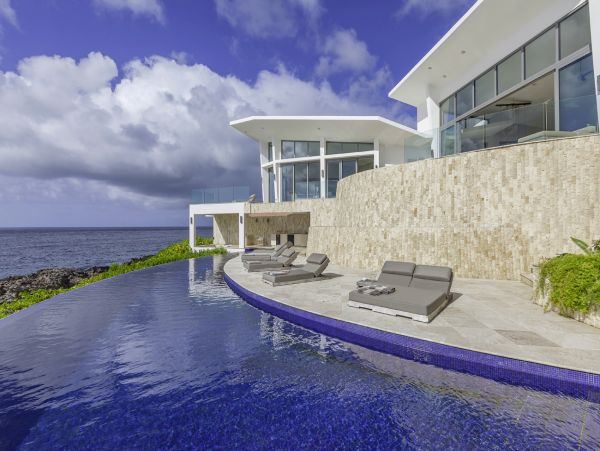 Anguilla Home 985048