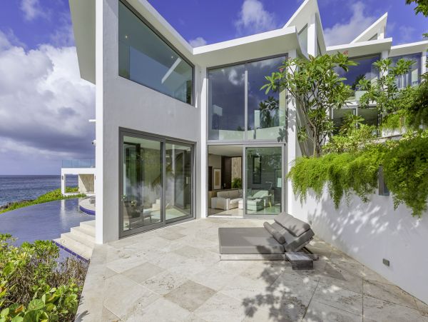 Anguilla Home 985048