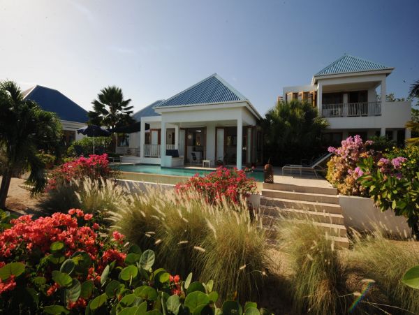 Anguilla Home 985051