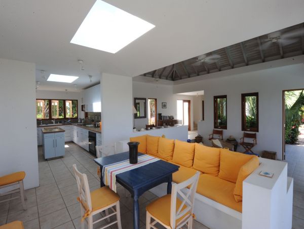 Anguilla Home 985051