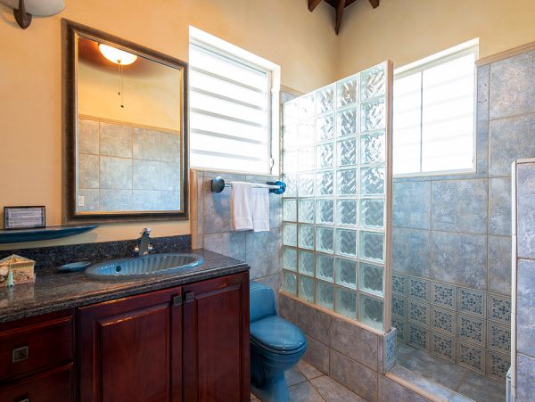 Anguilla Home 985056