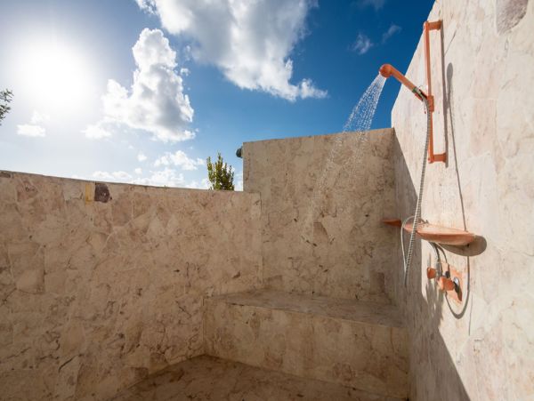 Anguilla Home 985056