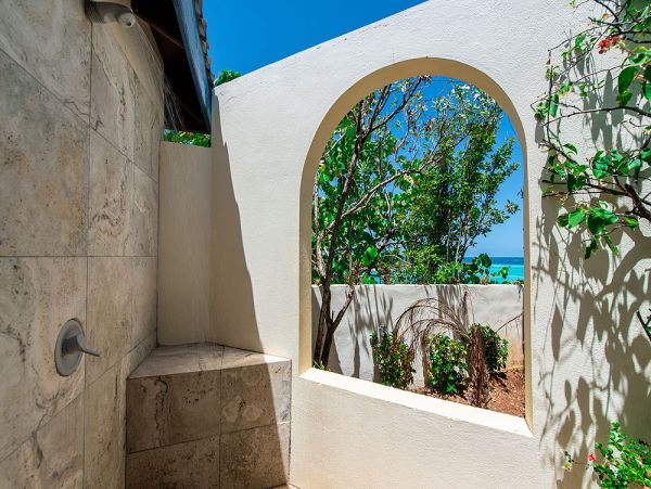 Anguilla Home 985056