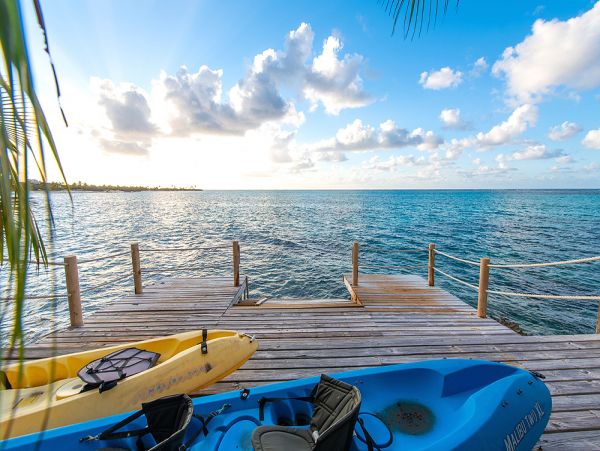 Anguilla Home 985056