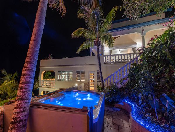 Anguilla Home 985056