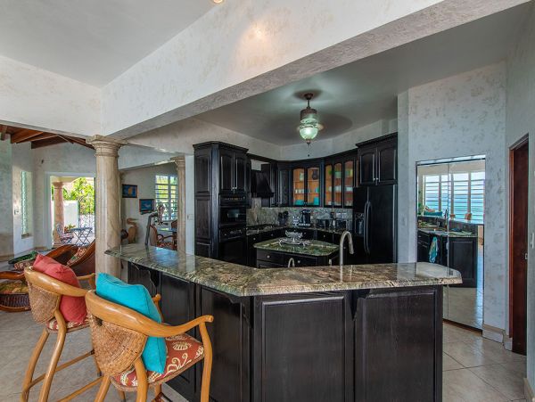 Anguilla Home 985056