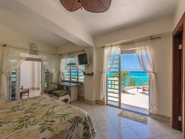 Anguilla Home 985056