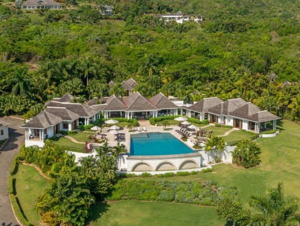 Anguilla Home 985058