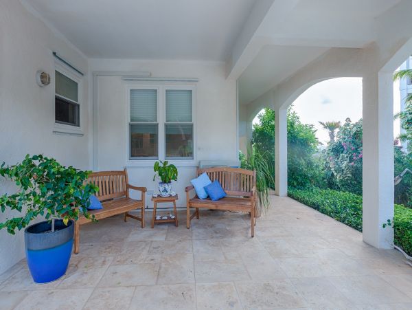 Anguilla Home 985062