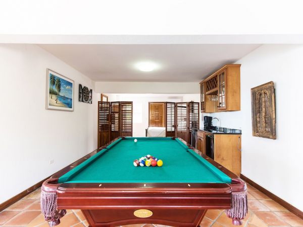 Anguilla Home 985069