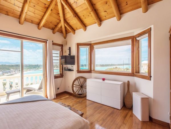 Anguilla Home 985069