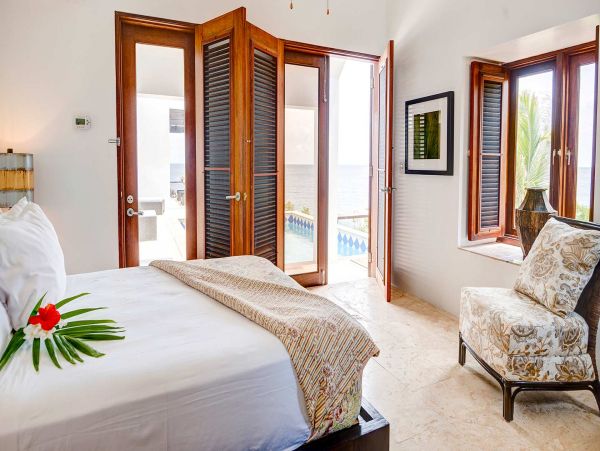 Anguilla Home 985070