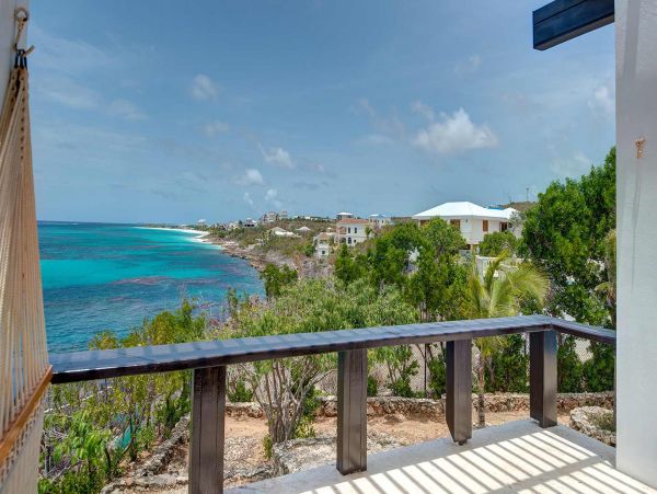 Anguilla Home 985070