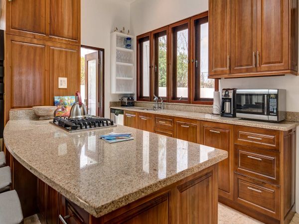 Anguilla Home 985070