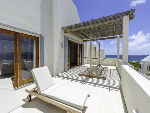 Anguilla Home 985071