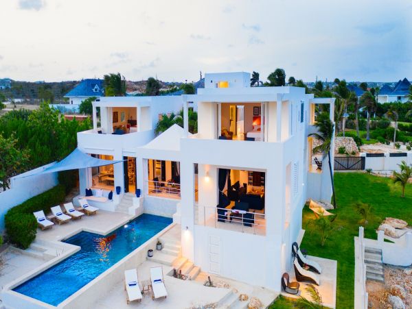 Anguilla Home 985073