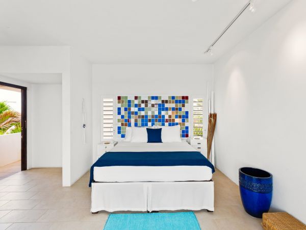 Anguilla Home 985073