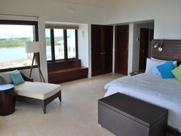 Anguilla Home 985075