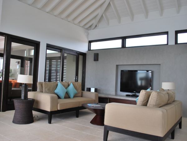 Anguilla Home 985075