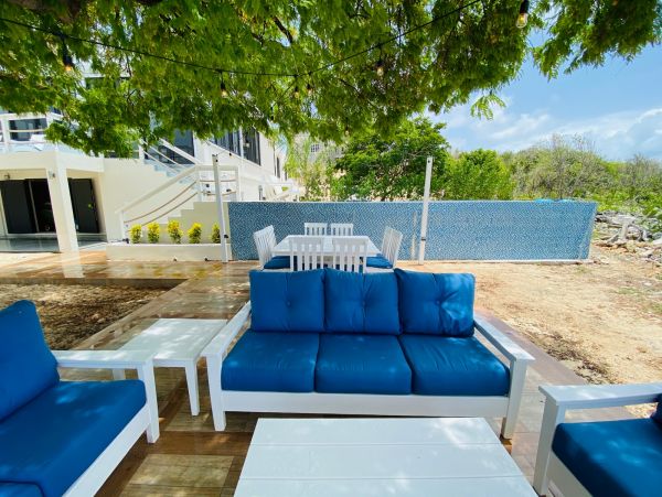Anguilla Home 985076