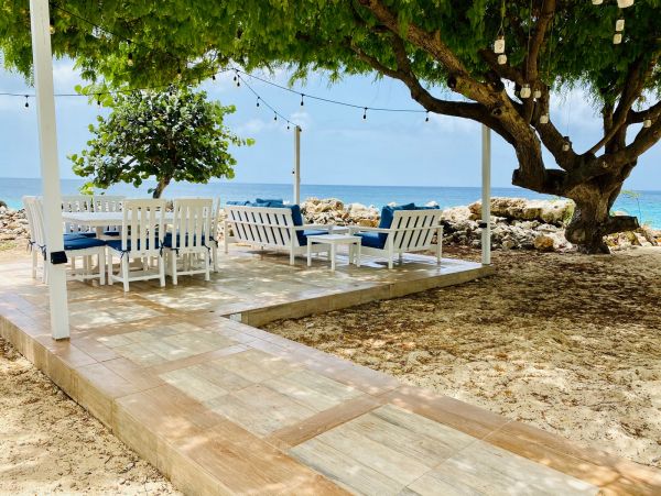 Anguilla Home 985076