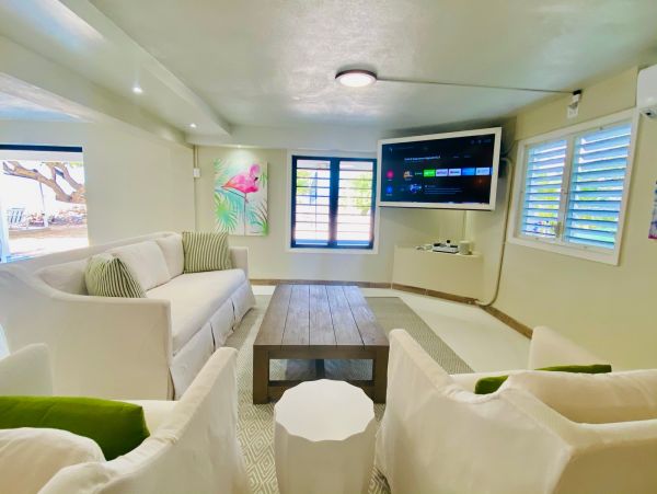 Anguilla Home 985076