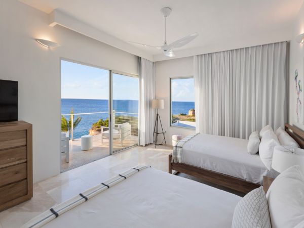 Anguilla Home 985078