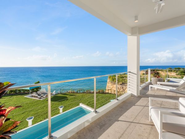 Anguilla Home 985078