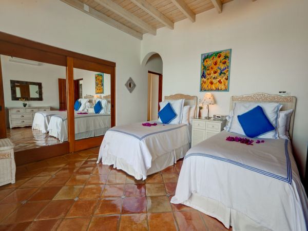 Anguilla Home 985081