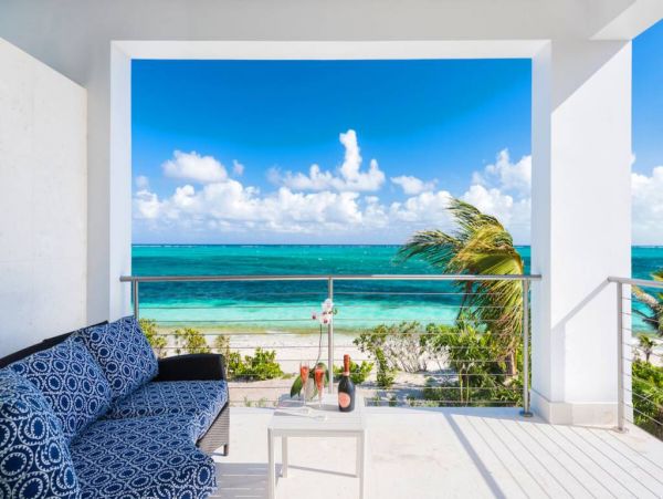 Anguilla Home 985082
