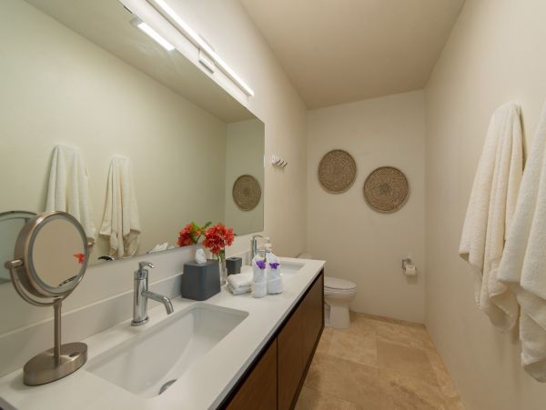 Anguilla Home 985083