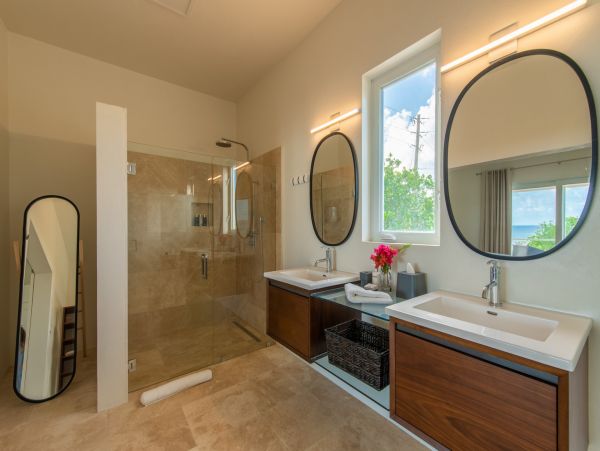 Anguilla Home 985083