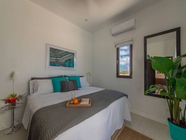 Anguilla Home 985084