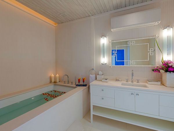 Anguilla Home 985085